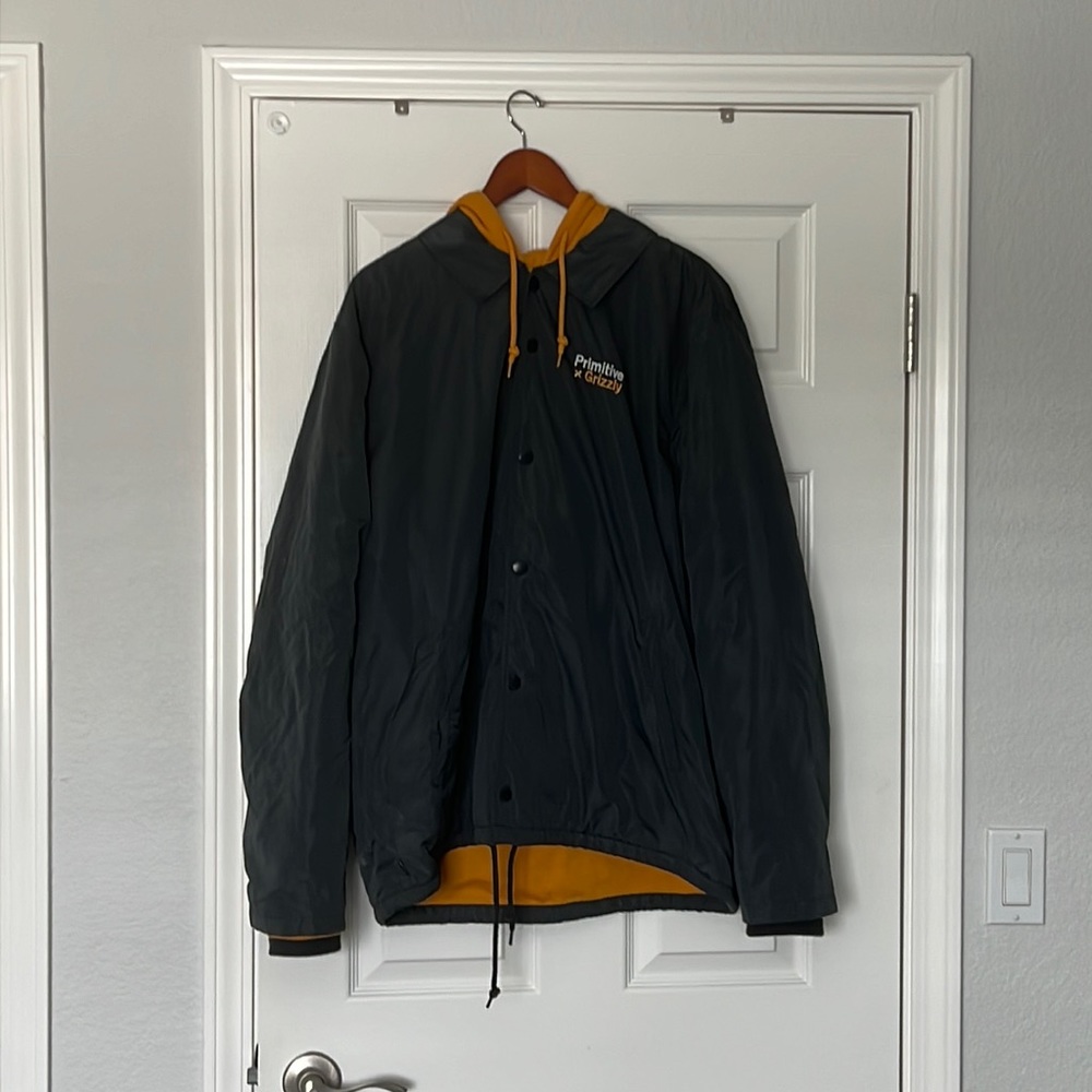 Grizzly x Primitive XL blue yellow hoodie